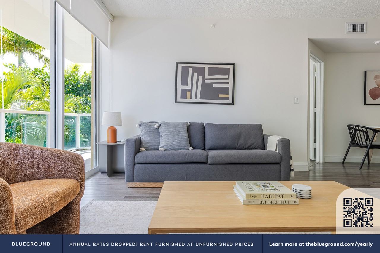 16950 N Bay Rd #166 - Photo 3 of 40