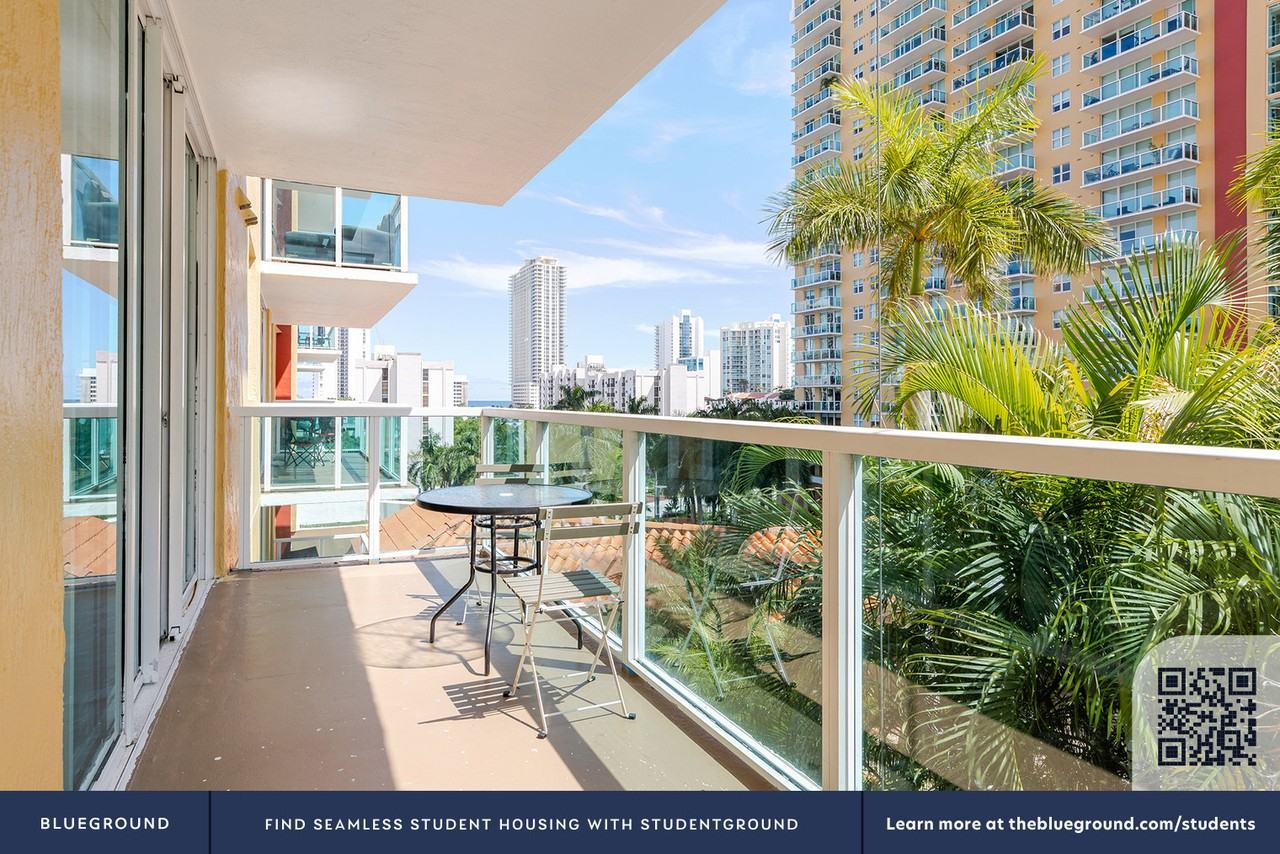 16950 N Bay Rd #166 - Photo 6 of 40