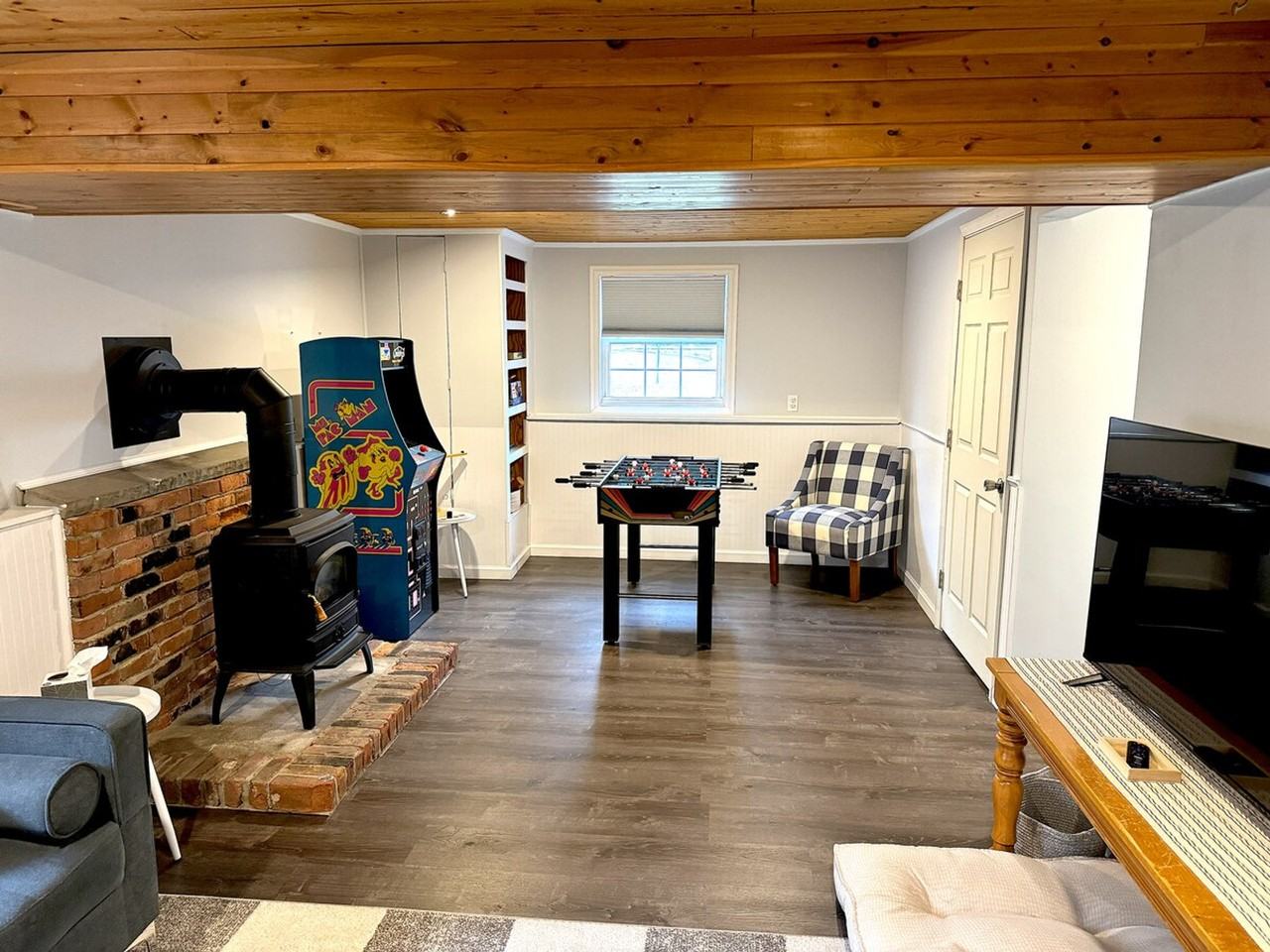 57 Curt Blvd #1302137P - Photo 5 of 31