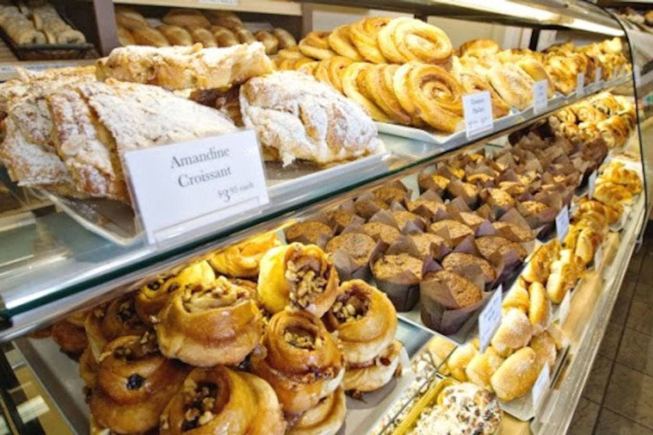 15803 97 Ave Nw #1308607P - Photo 5 of 49