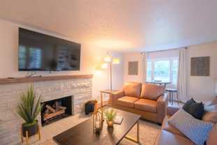 1322 E Jackson Rd - Photo 1 of 1