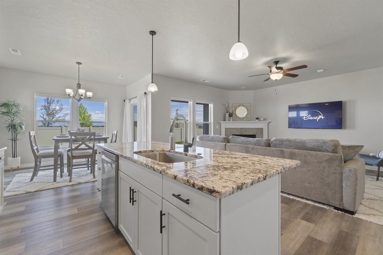 8311 East Stone Valley Street #1308981P - Photo 2 of 37