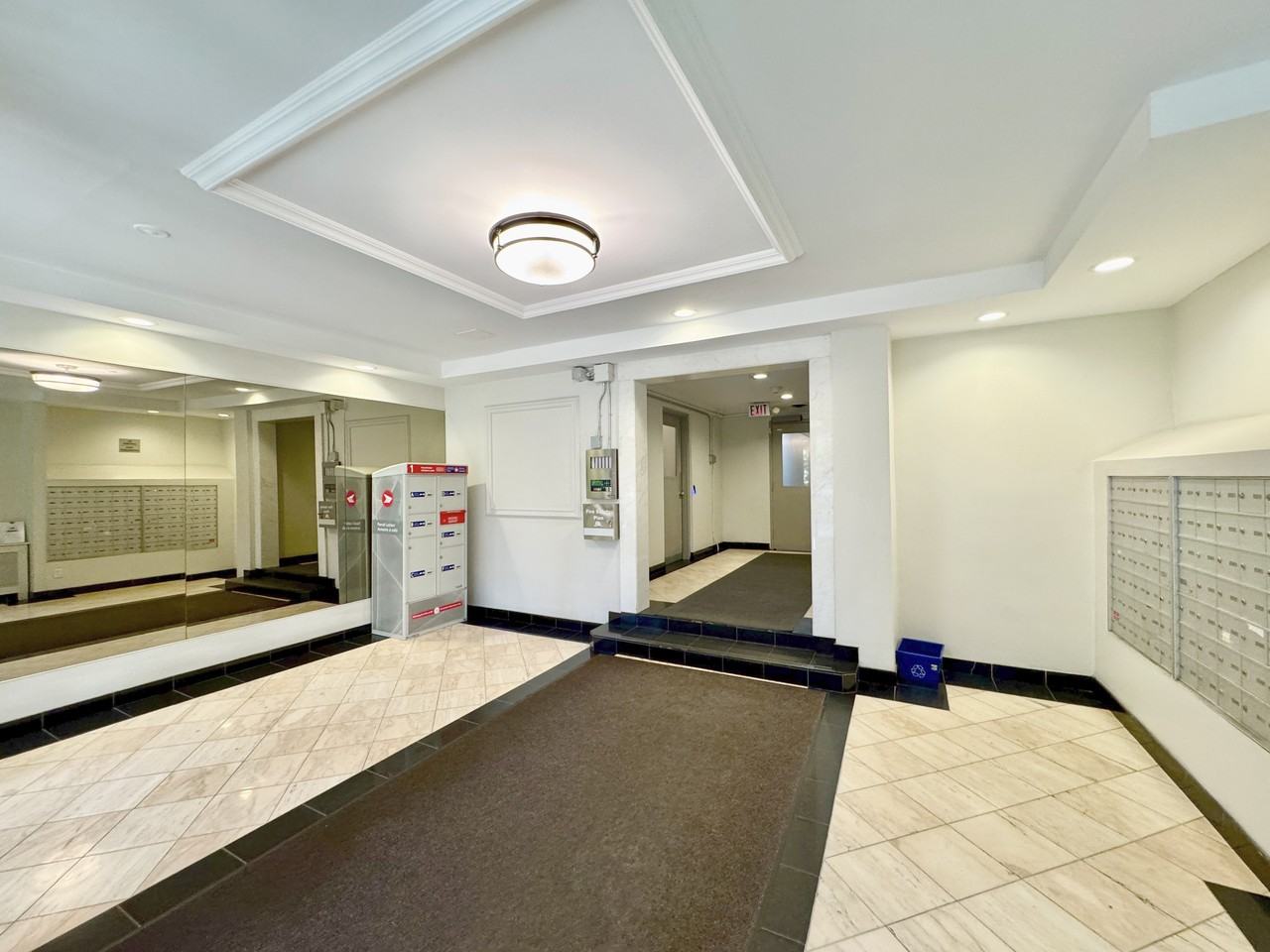 88 Wellesley - Photo 2 of 4