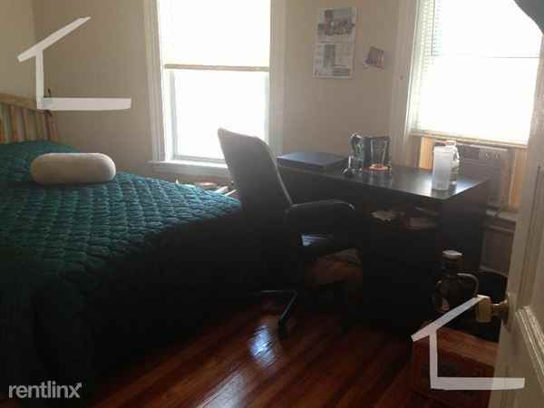 7 Washburn Ter - Photo 3 of 12