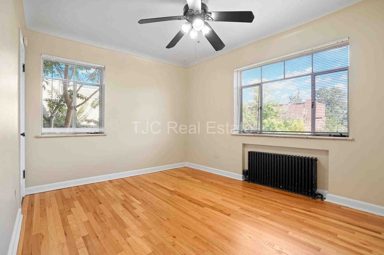 500 Logan Street - Photo 7 of 20