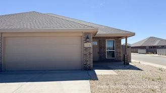 5527 Kemper St #B - Photo 1 of 1