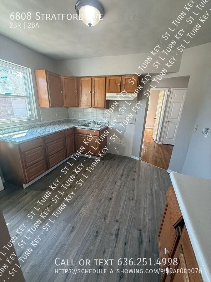 6808 Stratford Ave - Photo 3 of 11