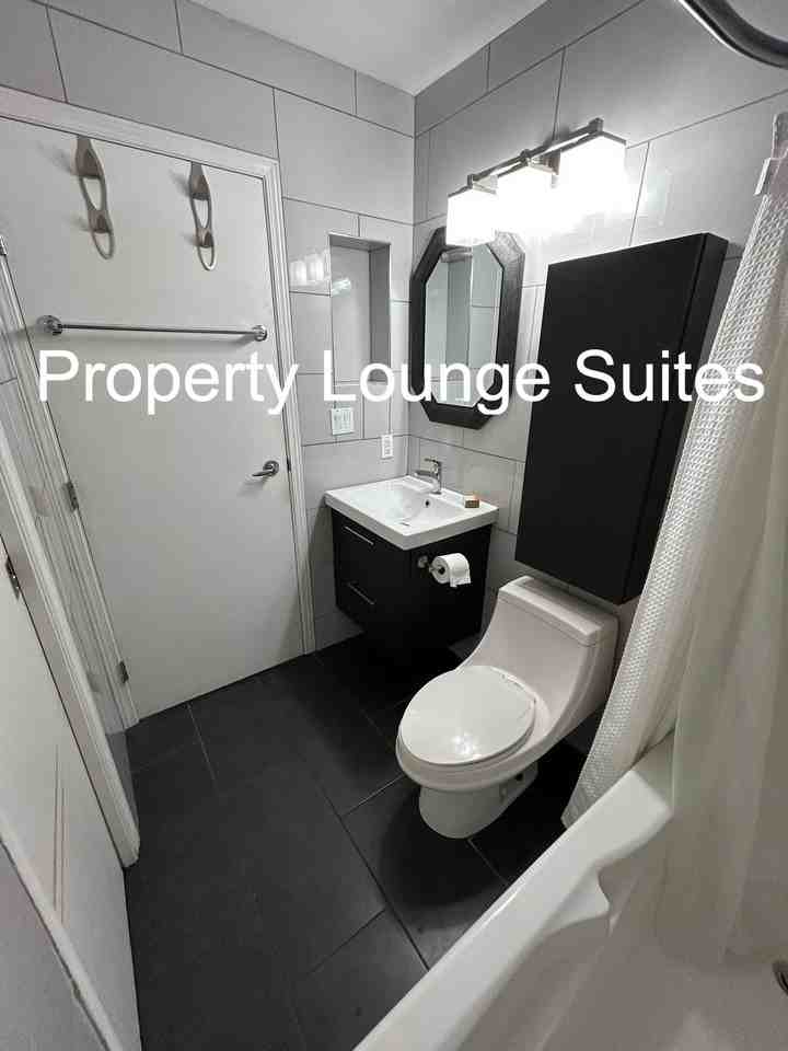 928 Richards Street - Photo 14
