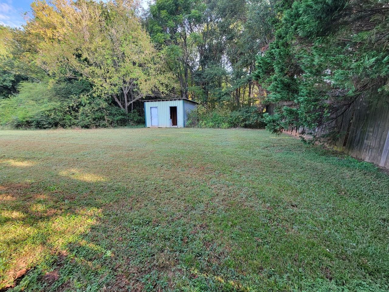1260 Aiken Rd - Photo 7 of 13