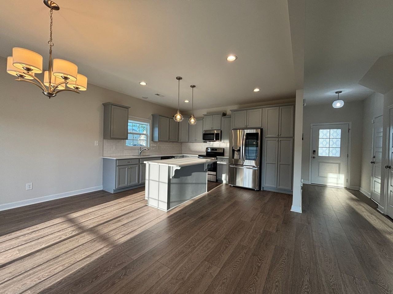 4716 Scenic Pines Dr - Photo 6 of 31