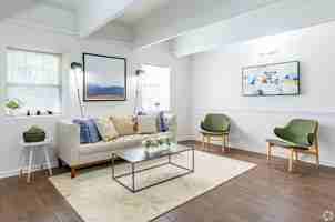 featured image of 1620 Hollywood Rd Nw