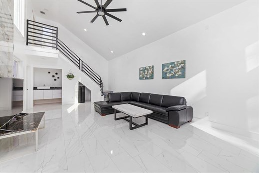 15214 La Mancha Dr - Photo 4 of 15