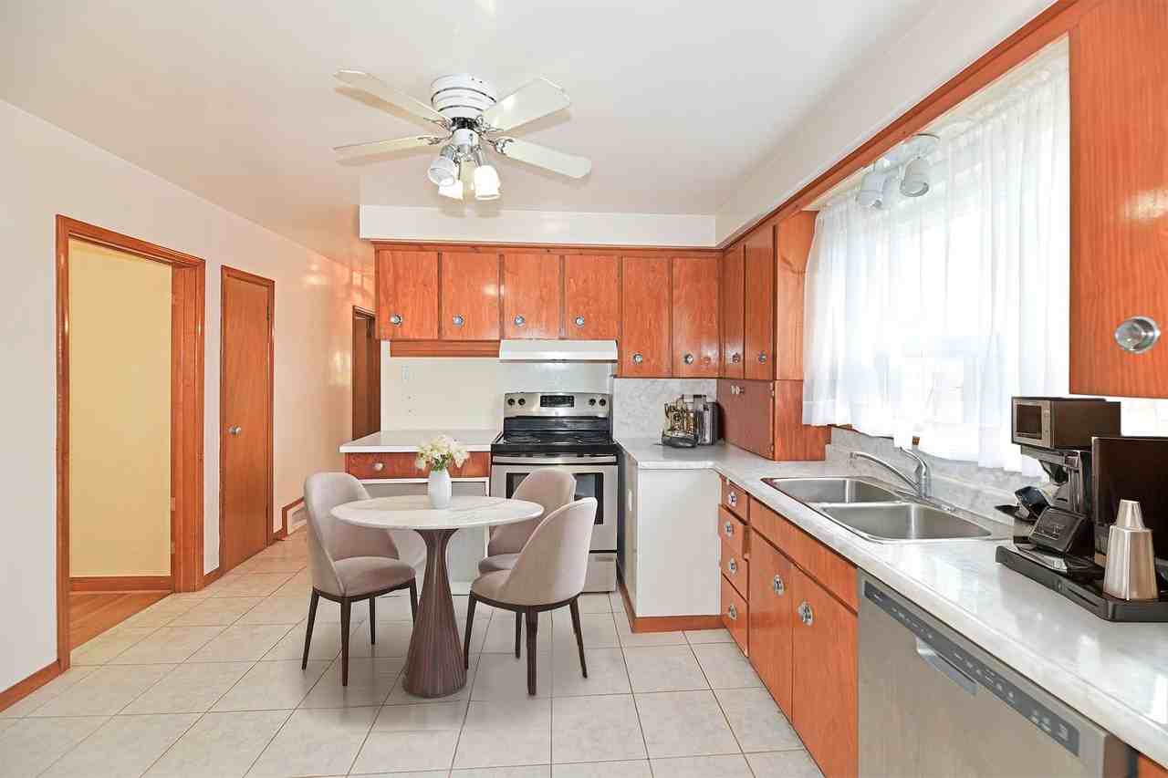 58 Gilley Road - Photo 7 of 23