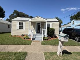 946 Avenue H - Photo 1 of 1