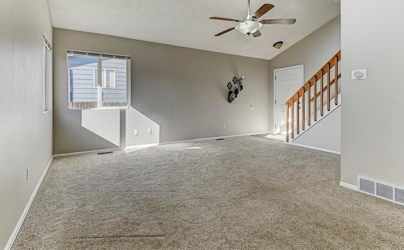 4540 Borden Drive - Photo 3 of 20