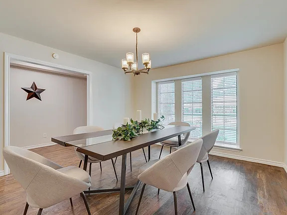 2021 Macao Place - Photo 7 of 14