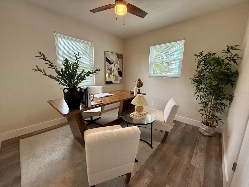 2866 15th Ave N - Photo 6 of 20