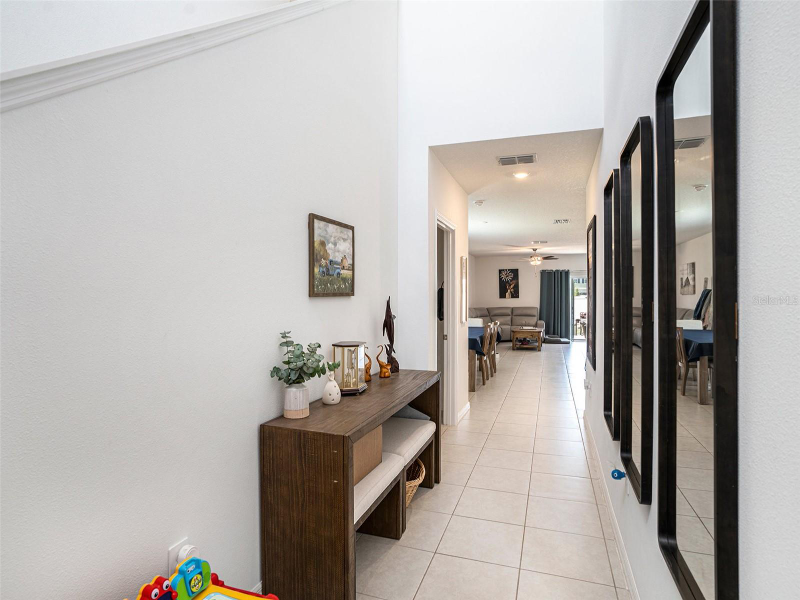 2870 Silver Scallop Loop - Photo 3 of 20