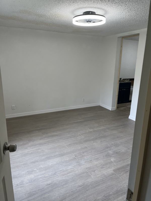 109 Caracas St - Photo 6 of 9