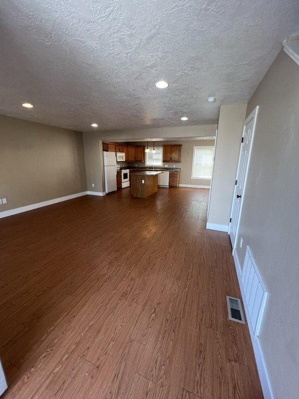 1116 10th Ave Nw #2 - Photo 2 of 15