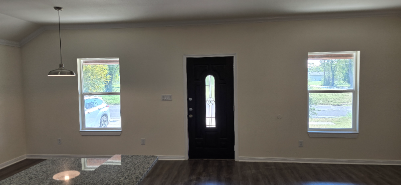 2808 S 8th St - Photo 3 of 10