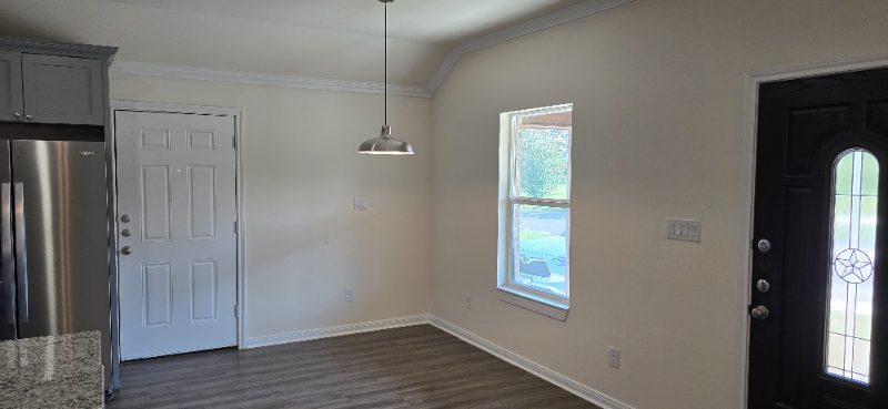 2808 S 8th St - Photo 6 of 10