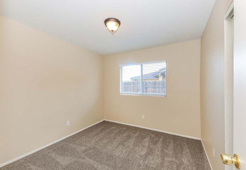 6636 Solano Dr - Photo 2 of 8