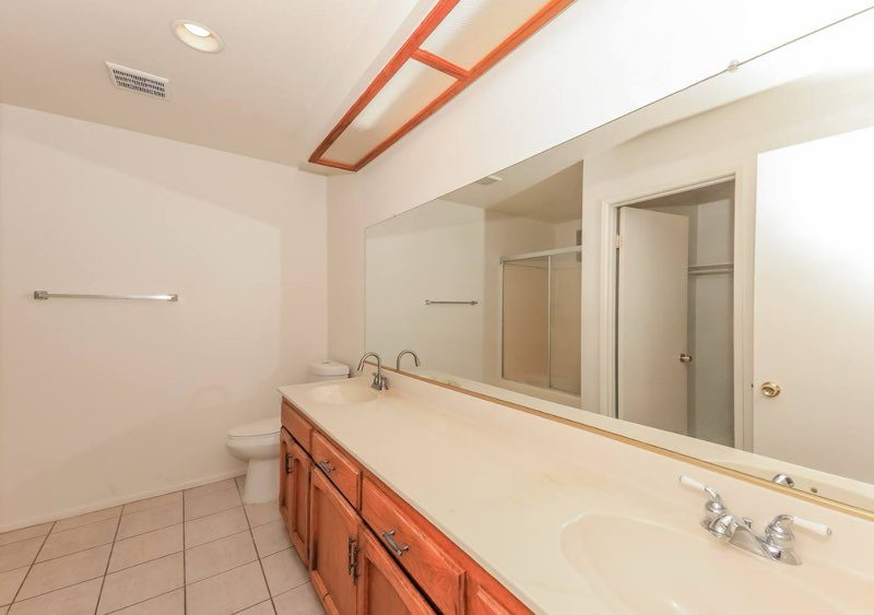 6636 Solano Dr - Photo 3 of 8