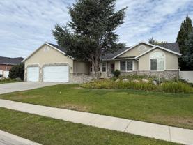 1008 W Rambouillet Dr - Photo 1 of 1