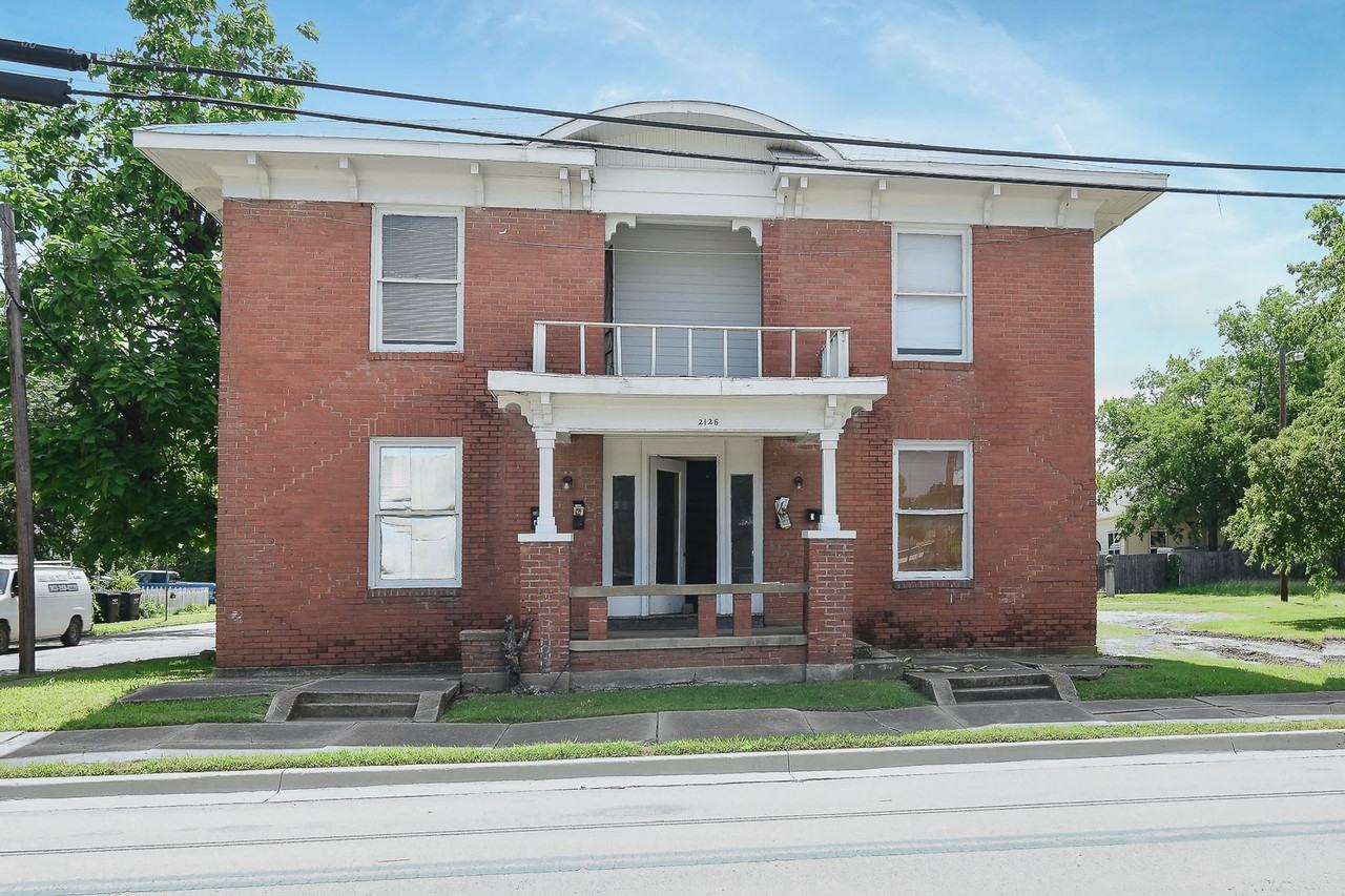 WESLEY.2126 - Photo 2 of 27