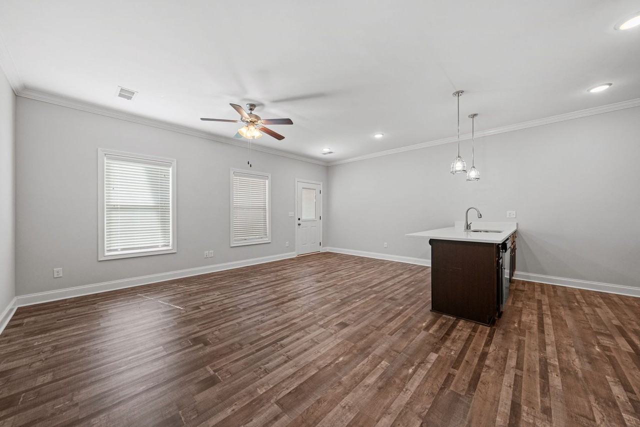 Fairview Gabels - Photo 5 of 50