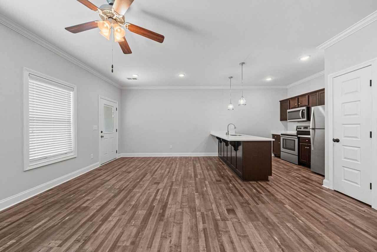 Fairview Gabels - Photo 6 of 50