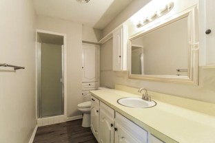 807 Poinsettia Dr #NA - Photo 1 of 1