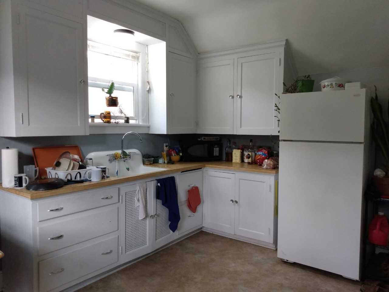 112 S 5th St - Photo 5 of 6