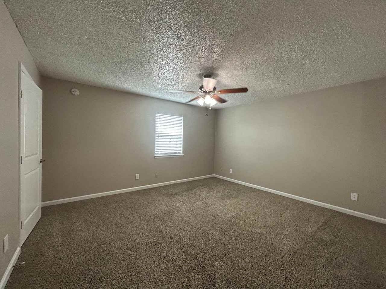 Normandy Townhomes LLC - Photo 6 of 12