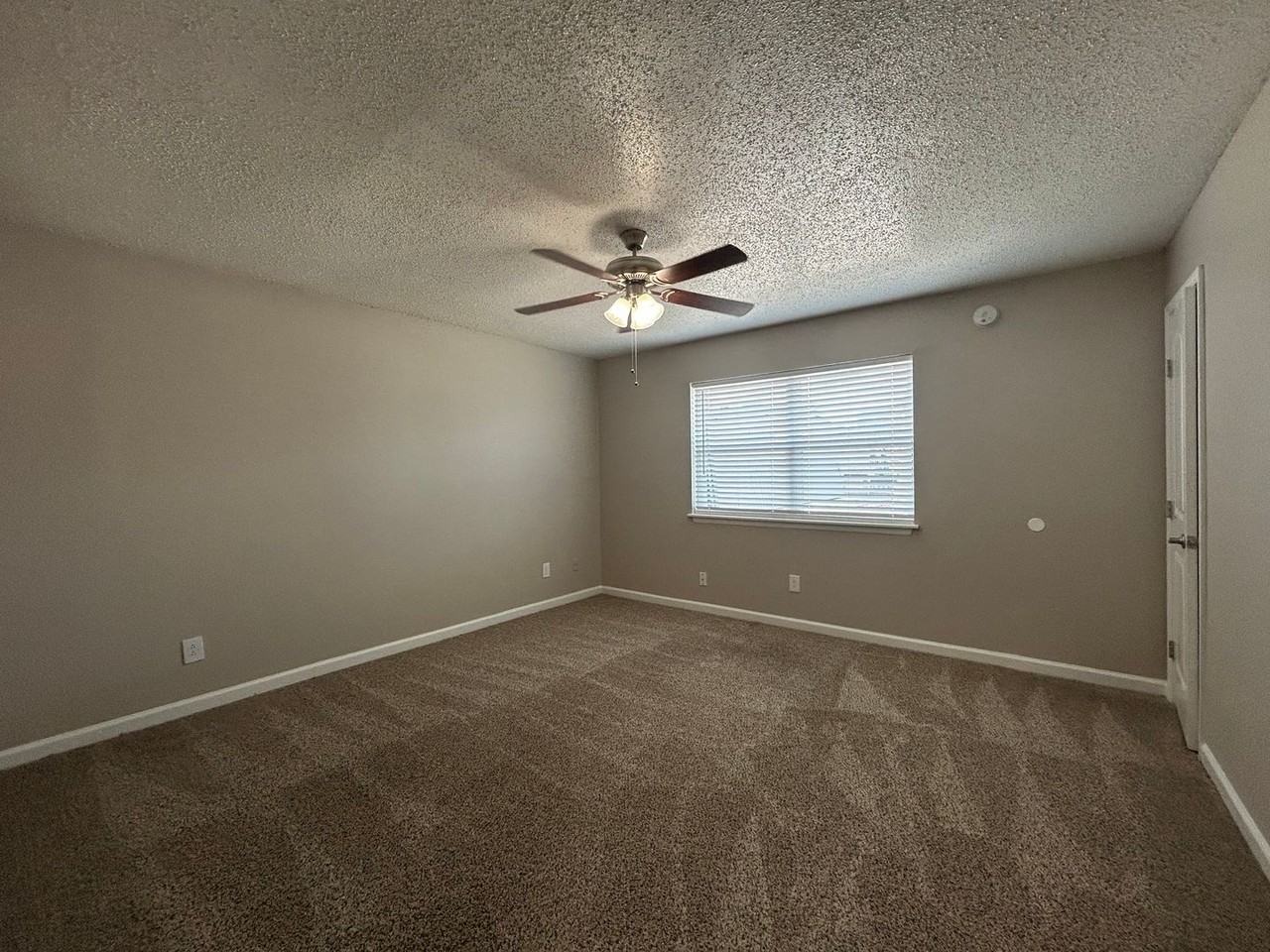 Normandy Townhomes LLC - Photo 7 of 12