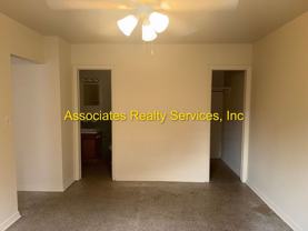 Katz-Lucile Court-610 - Photo 1 of 1