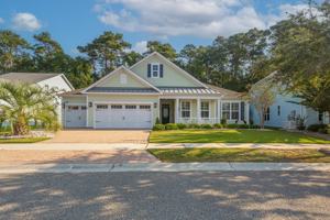 featured image of 1592 Buckingham Ave