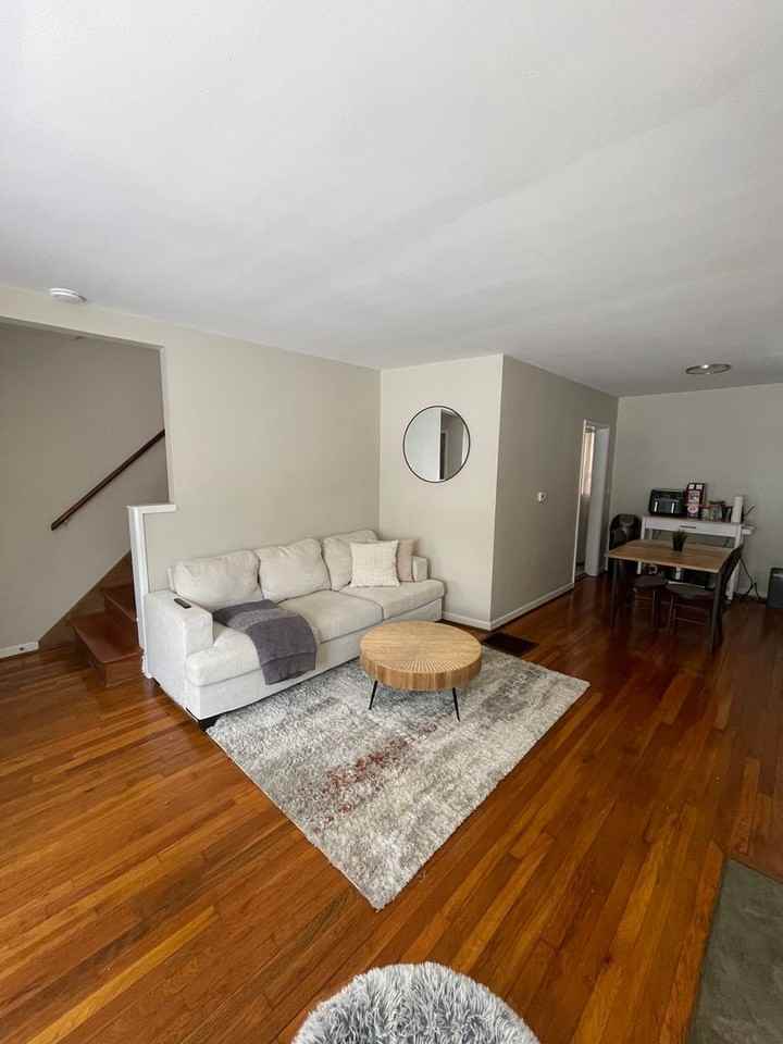 2563 Medary Ave - Photo 4 of 17