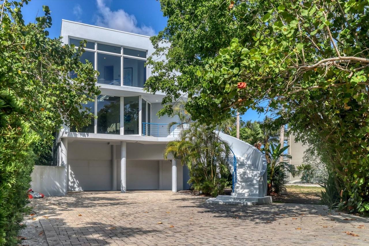 5801 Gulf Of Mexico Dr - Photo 6 of 50