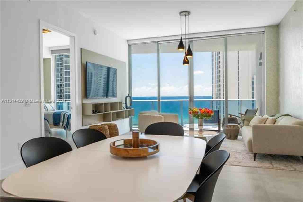 17550 17550 Collins Ave appt 1202 - Photo 6 of 50