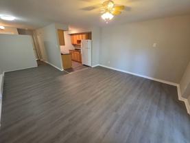 Majestic Court Apartments - Photo 1 of 1