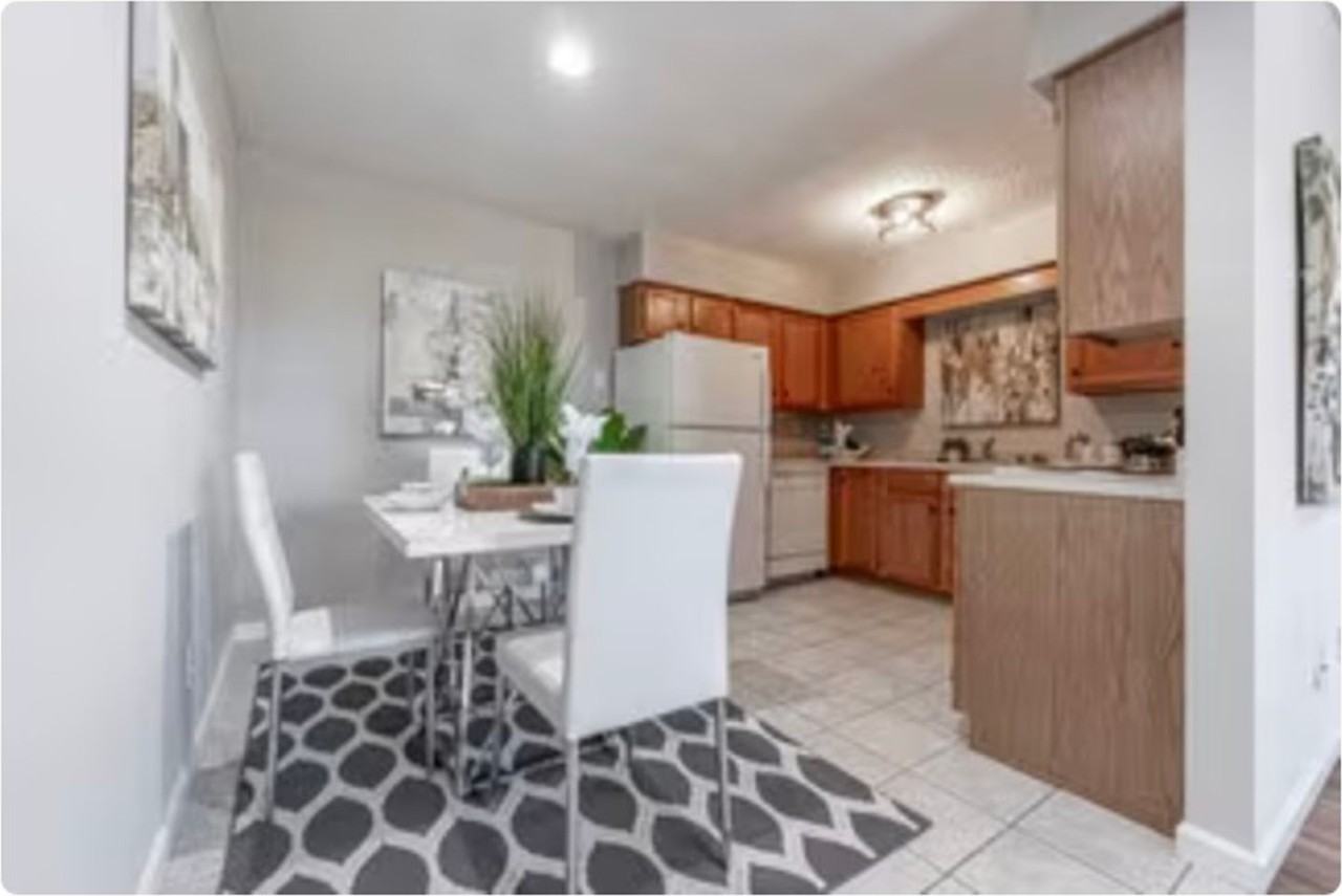 Azalea Trail Apartments - Photo 5 of 16