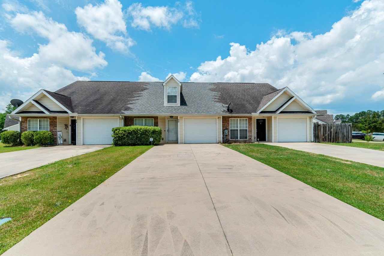 312 Caldwell Cir - Photo 2 of 38