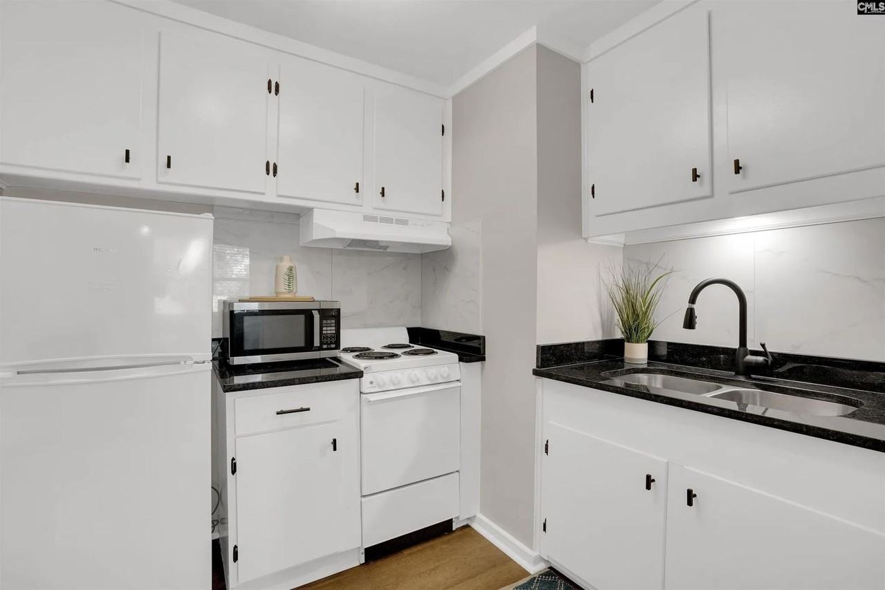 2748 Montgomery Ave #1 - Photo 5 of 8