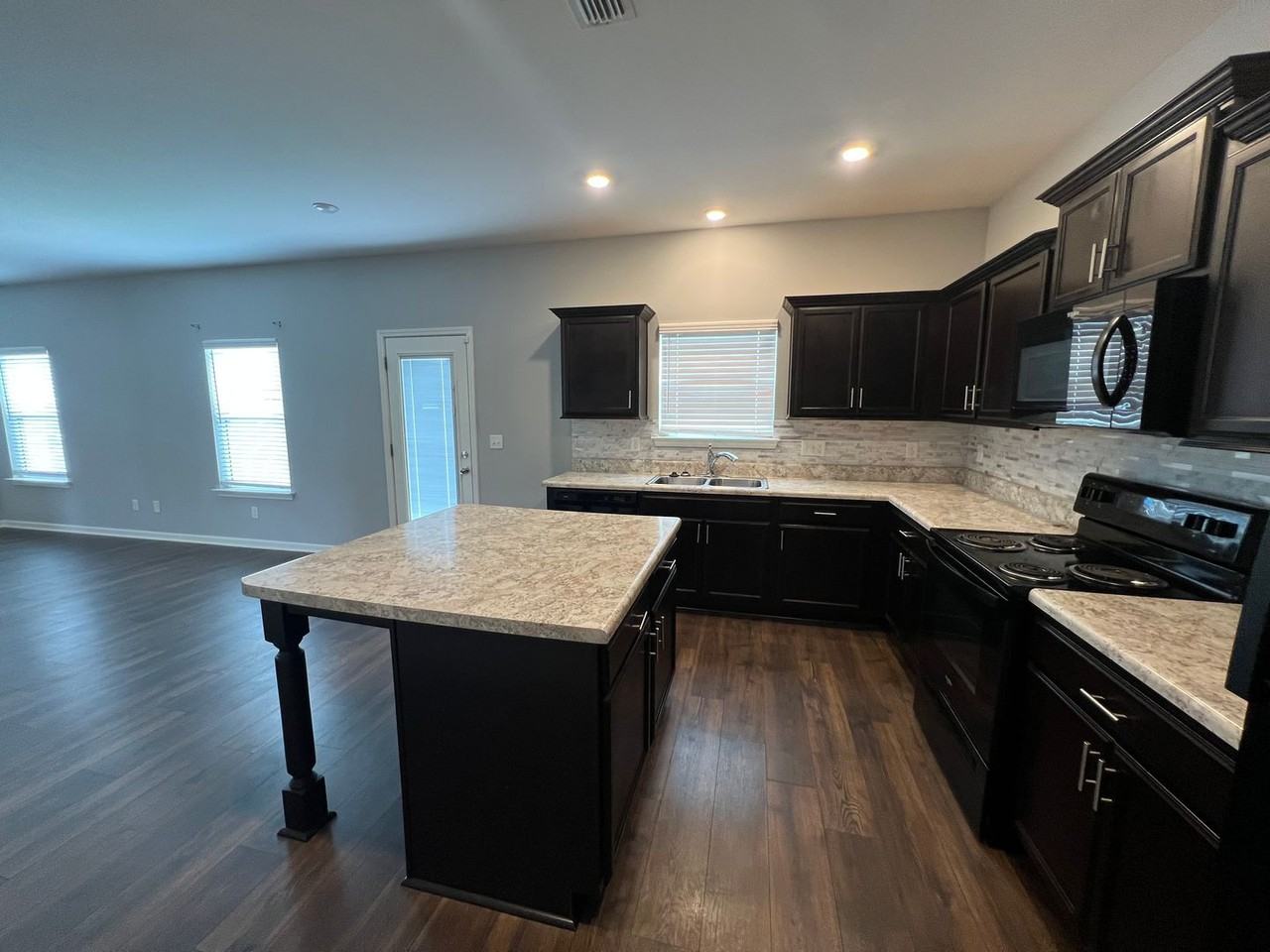 244 Eusa Cantrell Lane - Photo 6 of 25