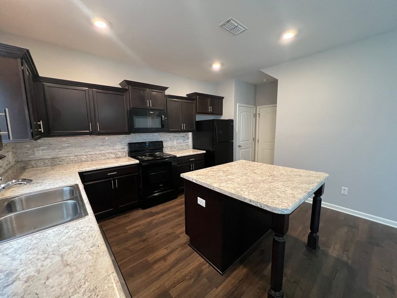 244 Eusa Cantrell Lane - Photo 7 of 25