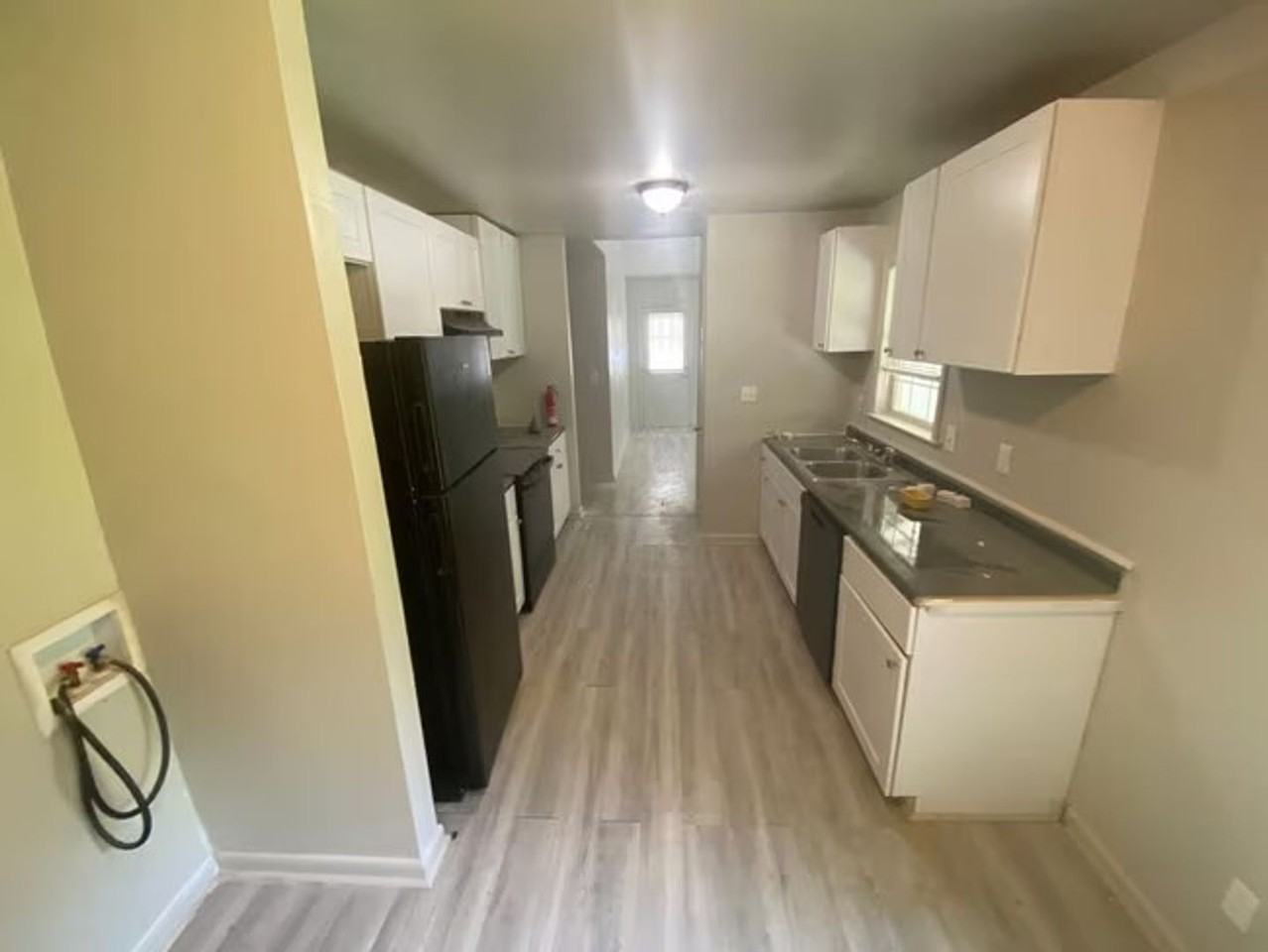 3301 Beck St - Photo 3 of 14