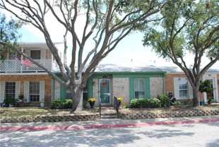 101 Townhouse Ln - Photo 1 of 1