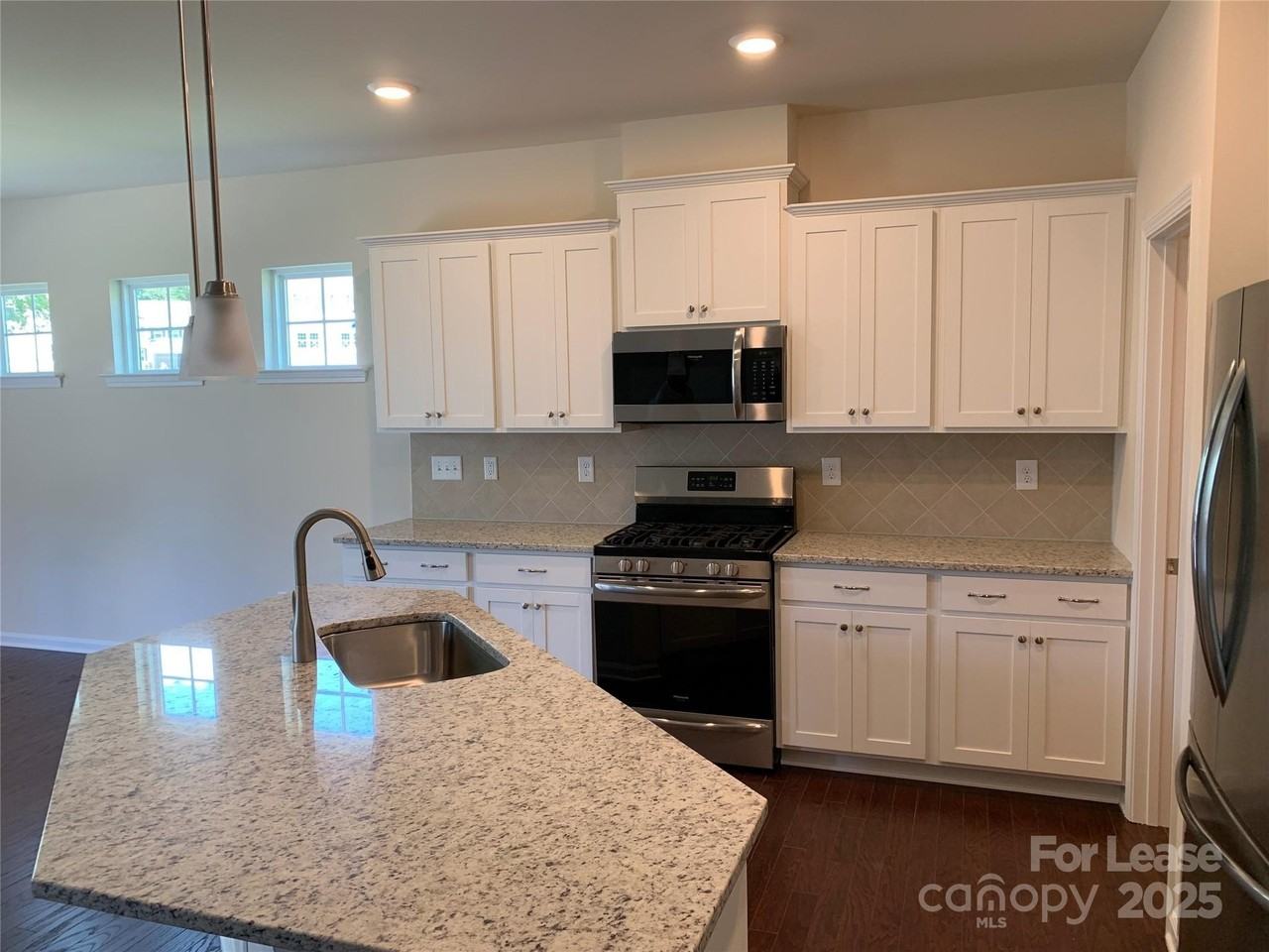 10322 Winyah Bay Lane - Photo 3 of 27